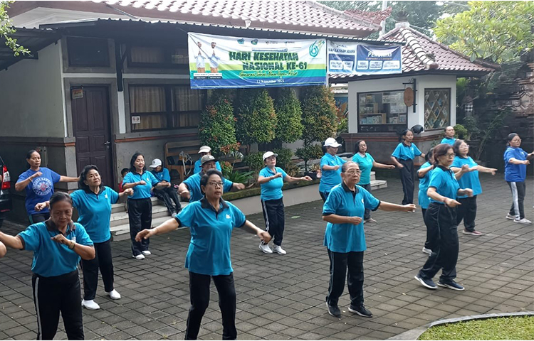 Senam Prolanis Jempiring, Upaya Puskesmas III Denpasar Utara Tingkatkan Kualitas Hidup Peserta