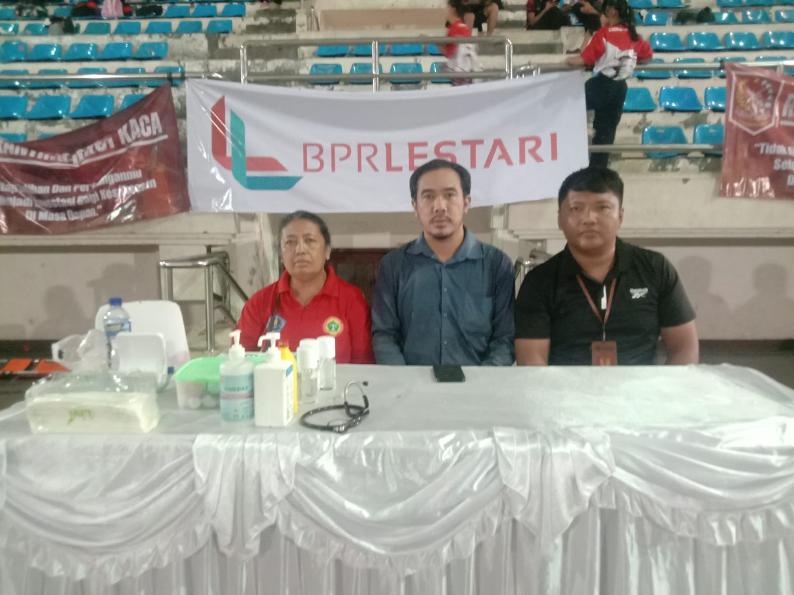 Puskesmas III Denpasar Utara Berikan Layanan P3K pada Kegiatan Pencak Silat Bakti Negara di GOR Lila Buana