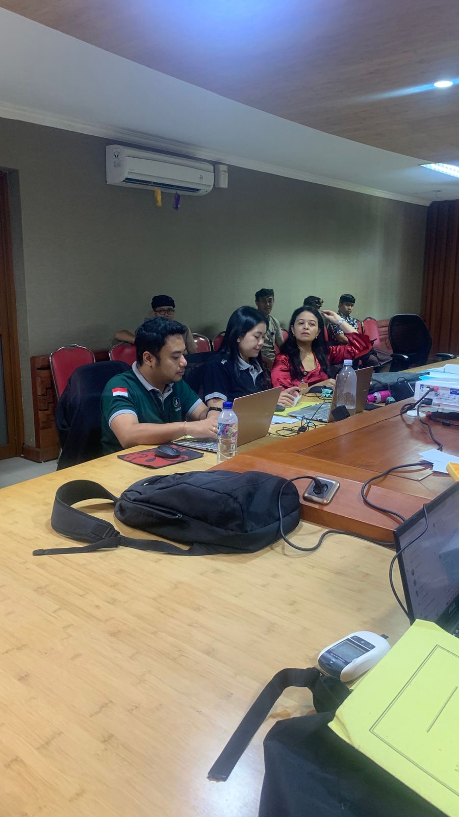 Skrining Penyakit Tidak Menular (PTM) dan Cek Kesehatan Gratis oleh Puskesmas III Denpasar Utara di DPMPTSP Kota Denpasar